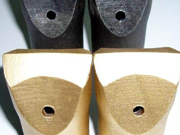 一字钎头行业资讯：技术创新驱动高效凿岩